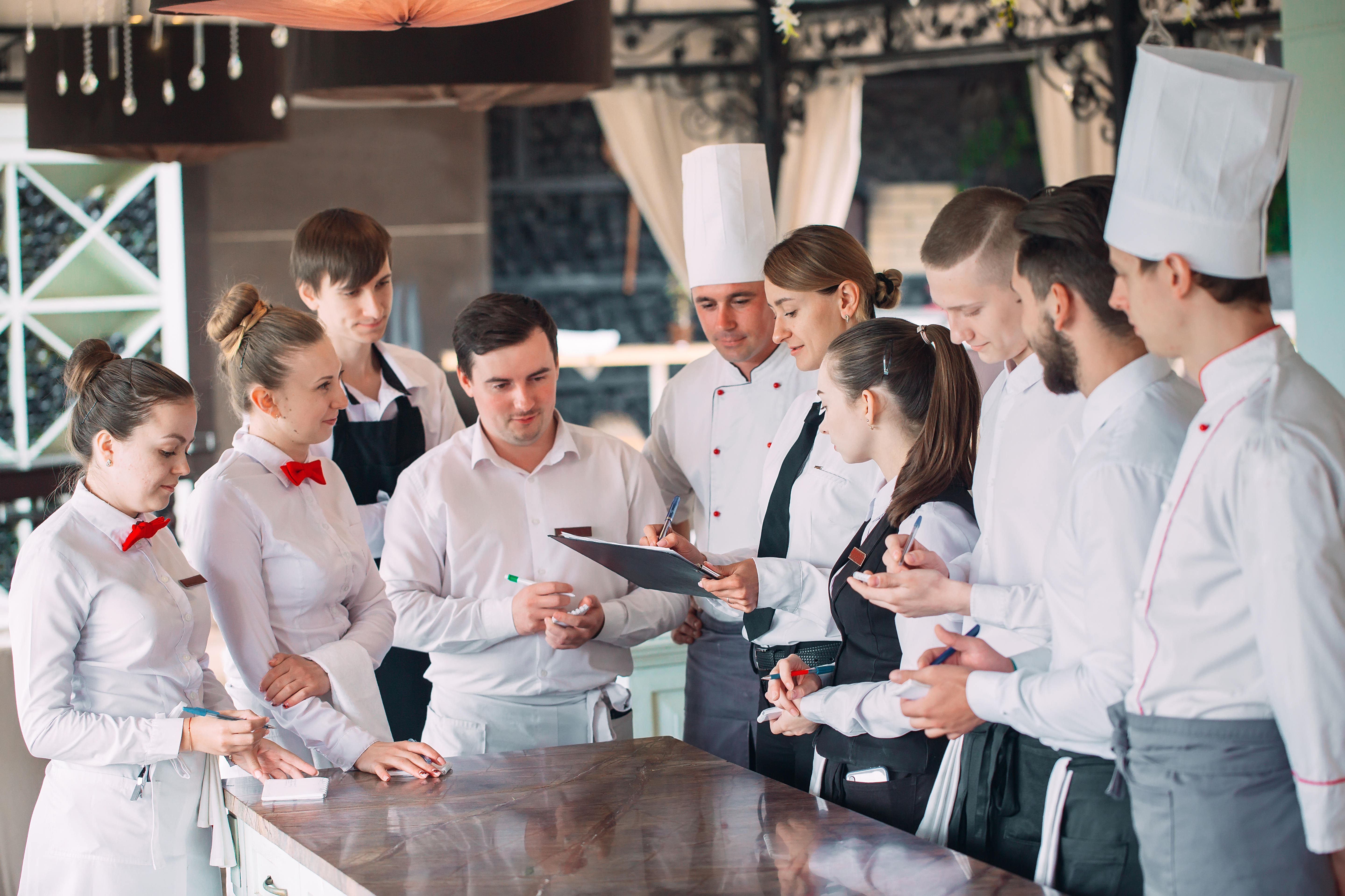 5 Effective Strategies to Cultivate Regular Customers for Your Restaurant